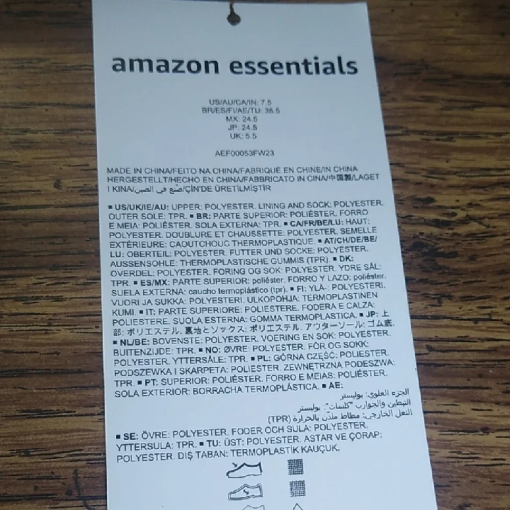 Amazon Essentials Women's White Sneakers - Picture 9 of 12